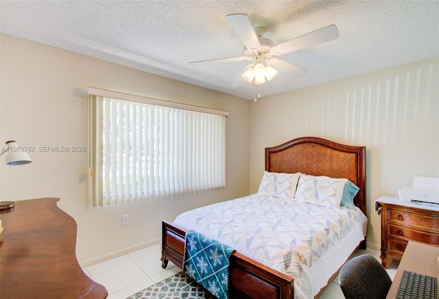 1201 SW 141st Ave 110J, Pembroke Pines, FL 33027