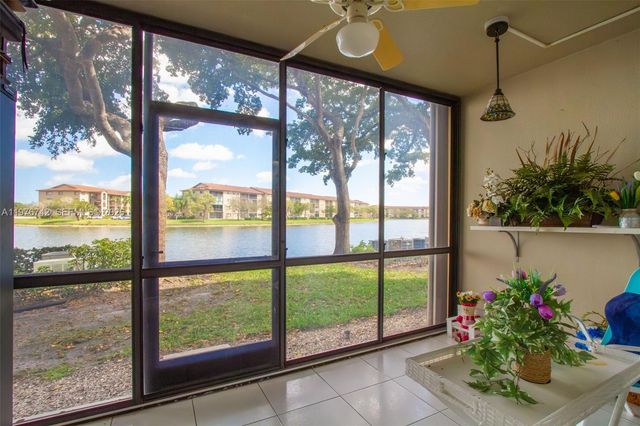 1201 SW 141st Ave 110J, Pembroke Pines, FL 33027