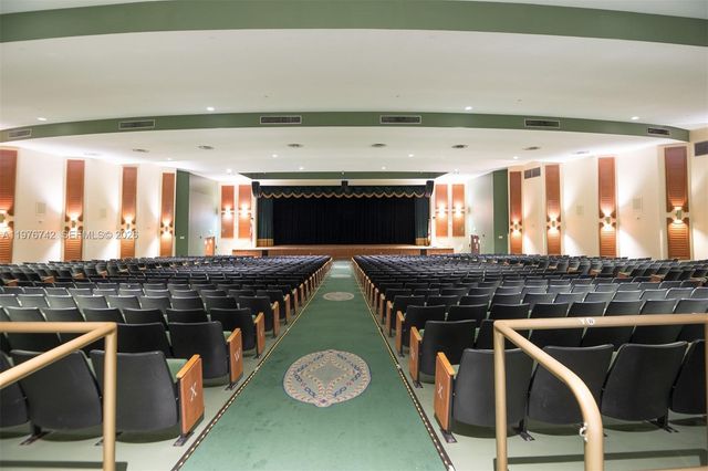 1201 SW 141st Ave 110J, Pembroke Pines, FL 33027