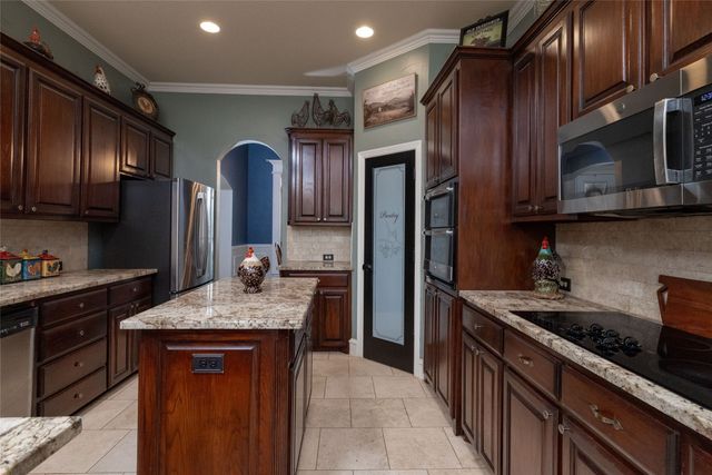 308 Lonesome Star Trail, Haslet, TX 76052