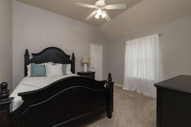 308 Lonesome Star Trail, Haslet, TX 76052