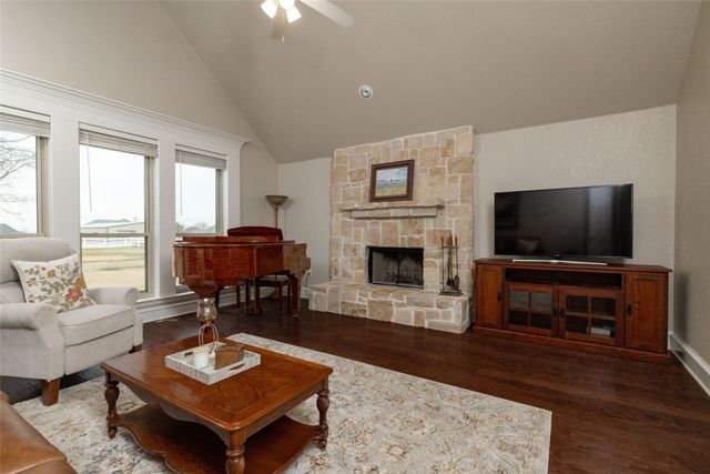 308 Lonesome Star Trail, Haslet, TX 76052