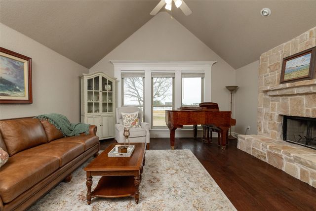 308 Lonesome Star Trail, Haslet, TX 76052