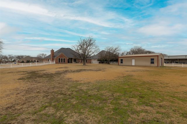 308 Lonesome Star Trail, Haslet, TX 76052
