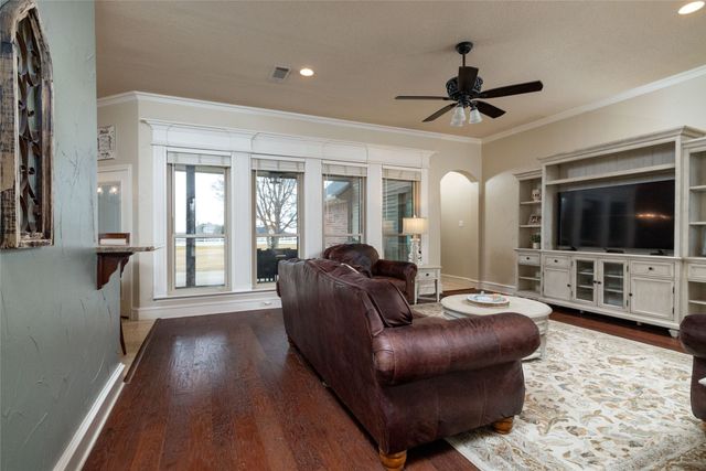 308 Lonesome Star Trail, Haslet, TX 76052