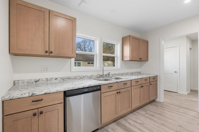 4330 S Seneca St, Wichita, KS 67217