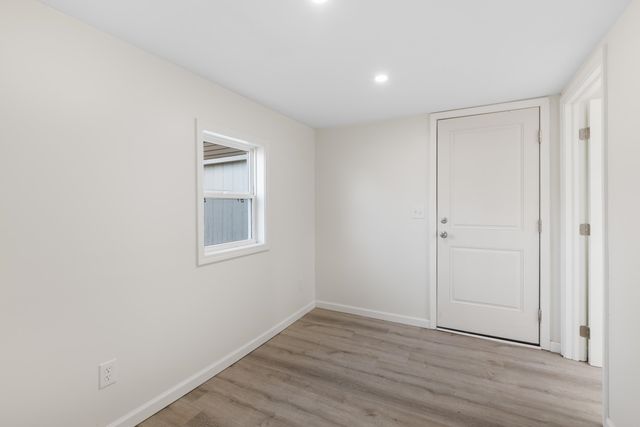 4330 S Seneca St, Wichita, KS 67217