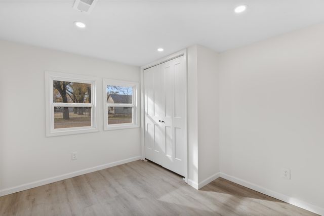 4330 S Seneca St, Wichita, KS 67217