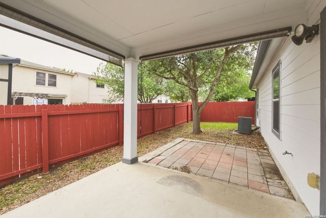 101 Gatewood Lk, Cibolo, TX 78108