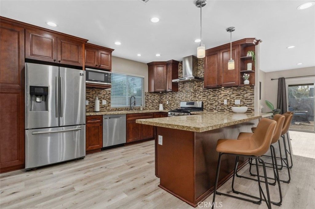 Image 10 of property listing at 15421 Cedarwood, Midway City, CA 92655