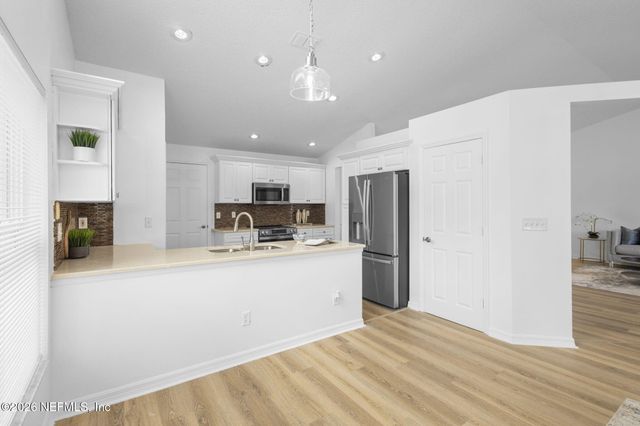 2051 SHERWOOD FOREST Drive, Orange City, FL 32763