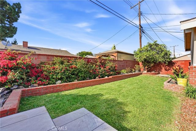 10051 Brookside Dr., Garden Grove, CA 92840