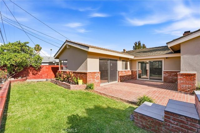 10051 Brookside Dr., Garden Grove, CA 92840