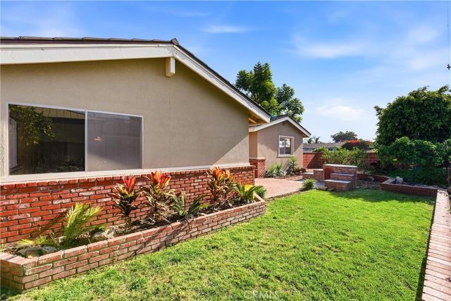 10051 Brookside Dr., Garden Grove, CA 92840