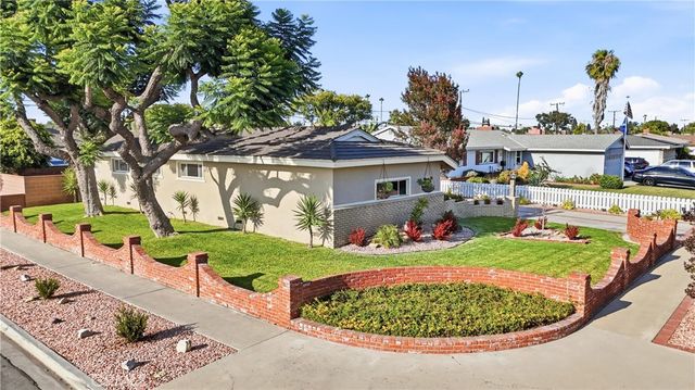 10051 Brookside Dr., Garden Grove, CA 92840