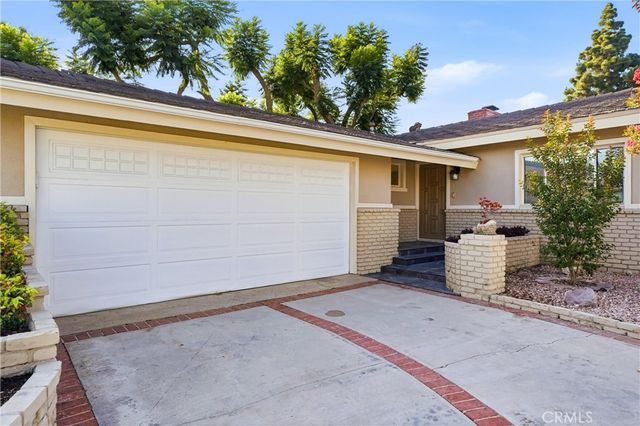 10051 Brookside Dr., Garden Grove, CA 92840