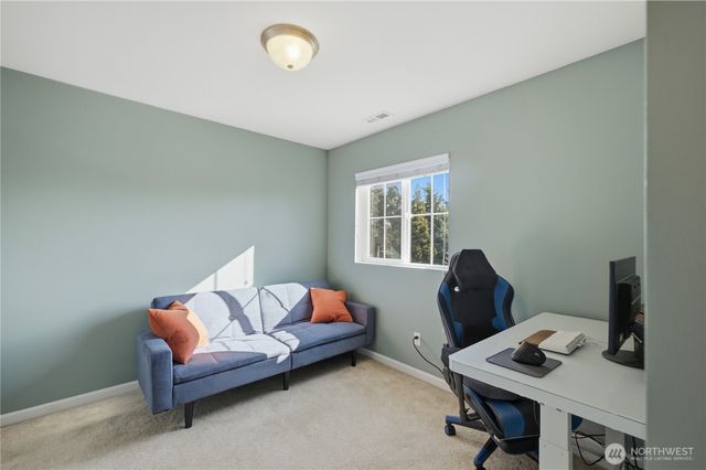 20124 S Danvers Road, Lynnwood, WA 98036