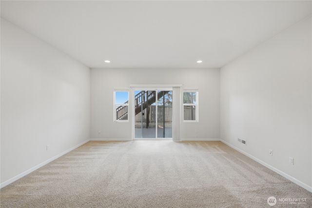 20124 S Danvers Road, Lynnwood, WA 98036