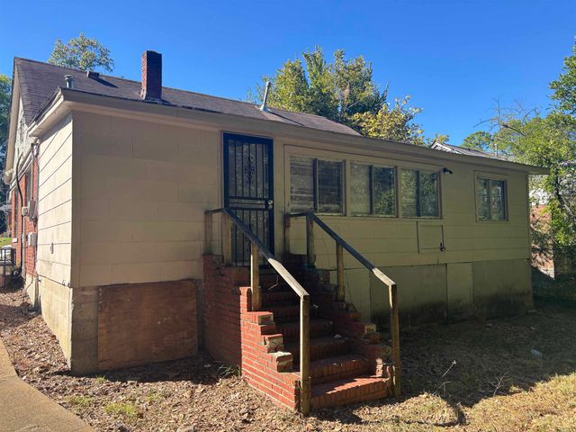 328 HODGES ST, Memphis, TN 38111