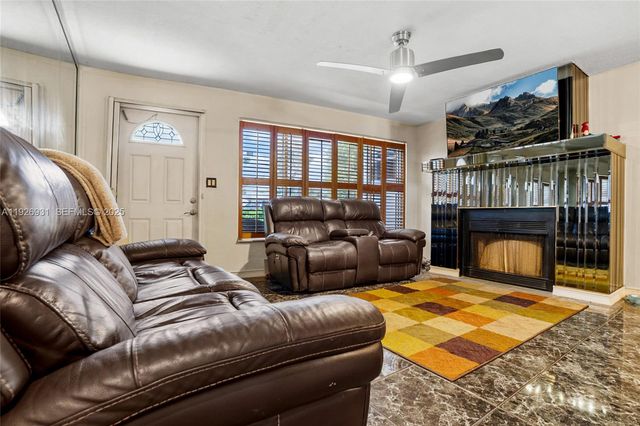 3010 NE 10th Ter, Pompano Beach, FL 33064