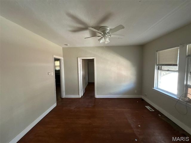 6514 Glenmore Avenue, St Louis, MO 63121