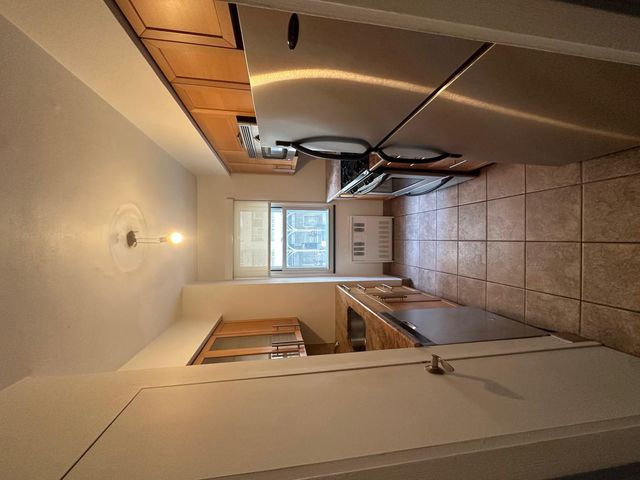 100 West 57th Street 2G, New York (manhattan), NY 10019
