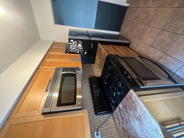 100 West 57th Street 2G, New York (manhattan), NY 10019