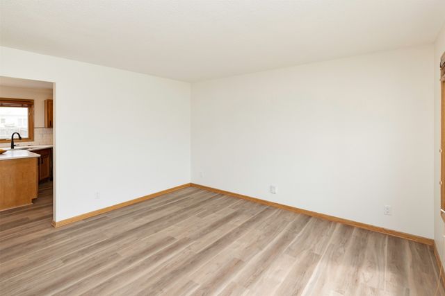 9221 Timberwood Drive, Johnston, IA 50131