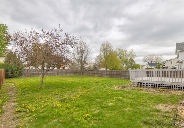 9221 Timberwood Drive, Johnston, IA 50131