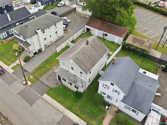 19 Railroad Avenue, Amityville, NY 11701