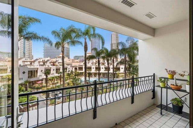700 W Harbor 407, San Diego, CA 92101