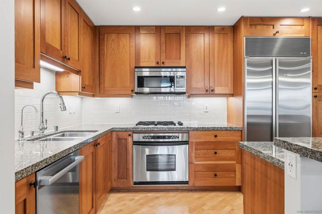 700 W Harbor 407, San Diego, CA 92101