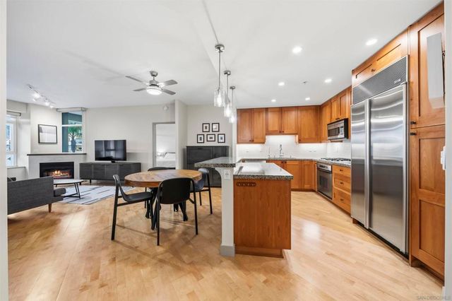 700 W Harbor 407, San Diego, CA 92101