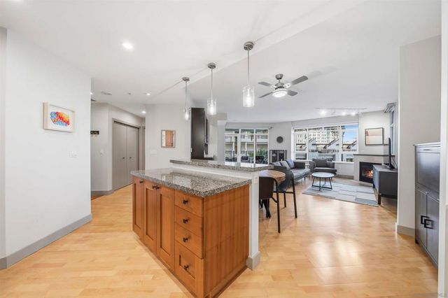 700 W Harbor 407, San Diego, CA 92101