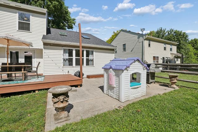 1337 Kingfisher Court, Amelia, OH 45102
