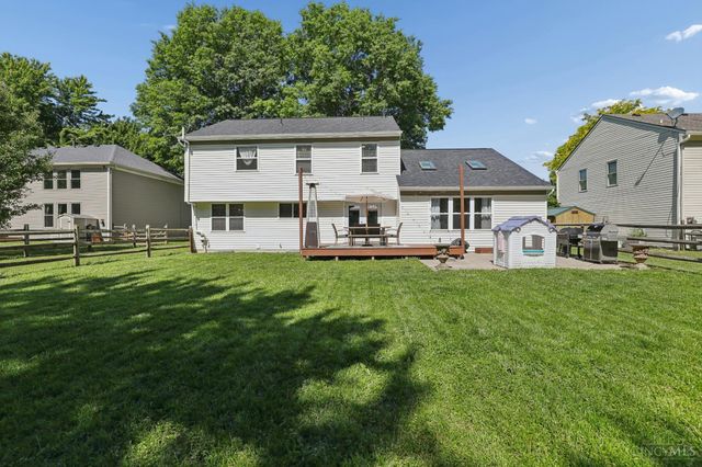 1337 Kingfisher Court, Amelia, OH 45102