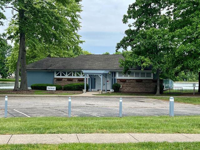 1337 Kingfisher Court, Amelia, OH 45102