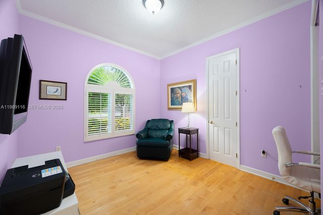 10621 SW 77th Ave, Pinecrest, FL 33156