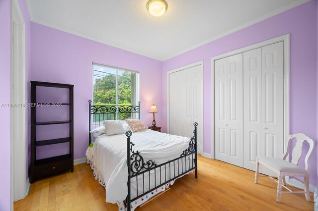 10621 SW 77th Ave, Pinecrest, FL 33156