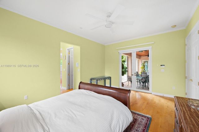 10621 SW 77th Ave, Pinecrest, FL 33156