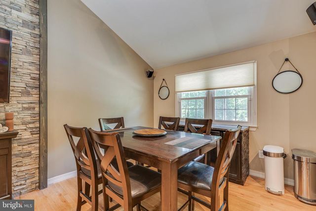 211 CAHNT AVE, Berlin, NJ 08009