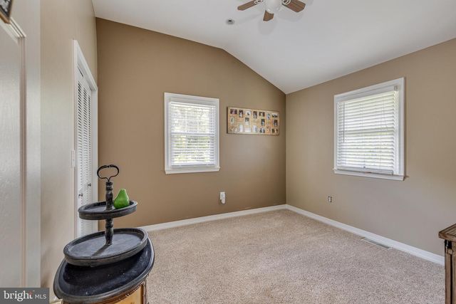 211 CAHNT AVE, Berlin, NJ 08009