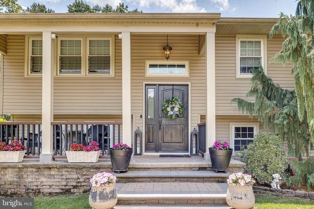211 CAHNT AVE, Berlin, NJ 08009