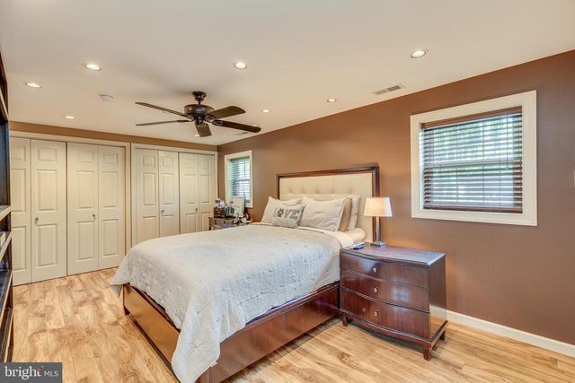 211 CAHNT AVE, Berlin, NJ 08009