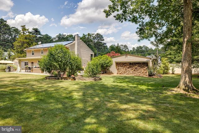 211 CAHNT AVE, Berlin, NJ 08009