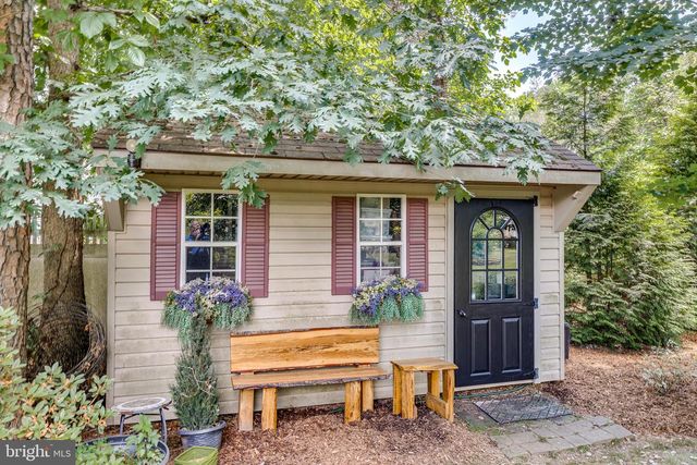 211 CAHNT AVE, Berlin, NJ 08009