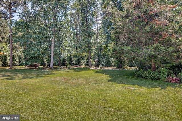 211 CAHNT AVE, Berlin, NJ 08009