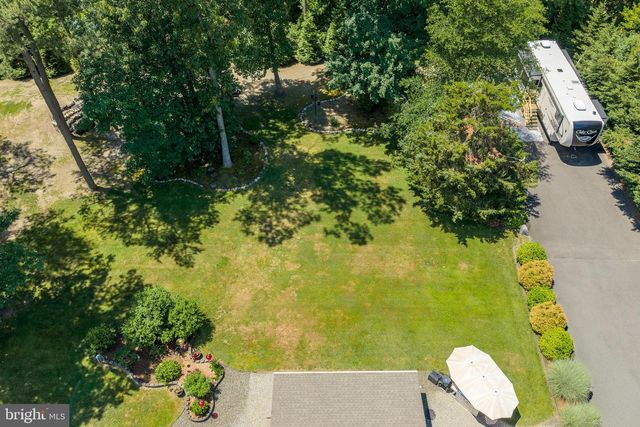 211 CAHNT AVE, Berlin, NJ 08009
