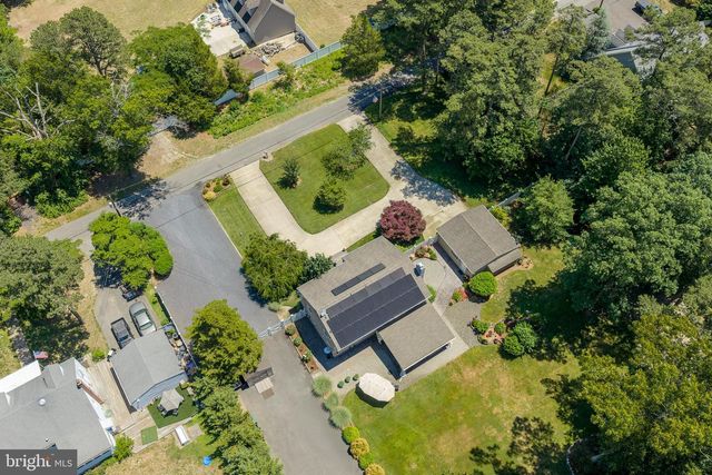 211 CAHNT AVE, Berlin, NJ 08009