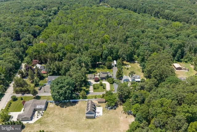 211 CAHNT AVE, Berlin, NJ 08009